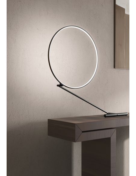 Lampe de table POISE