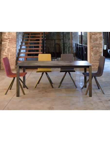 Table extensible contemporaine 2 allonges ALISON, dimensions 140 (+40+40) x 90 cm, avec plateau en céramique DEKTON