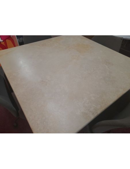 Déstockage Table travertin bouché, carrée de 1200x1200x30mm avec piétement ALBATROS Dexo