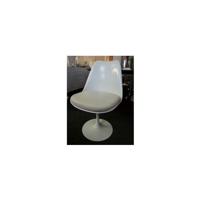 Déstockage Chaise TULIP SAARINEN blanche KNOLL