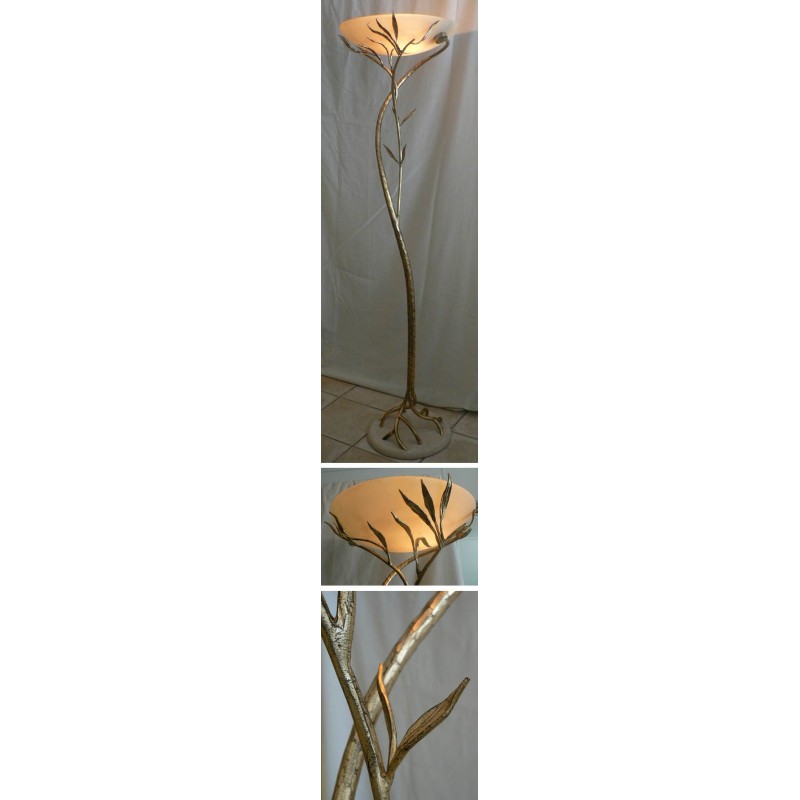 Vasque ambrée sur lampadaire OLIVIA dorée