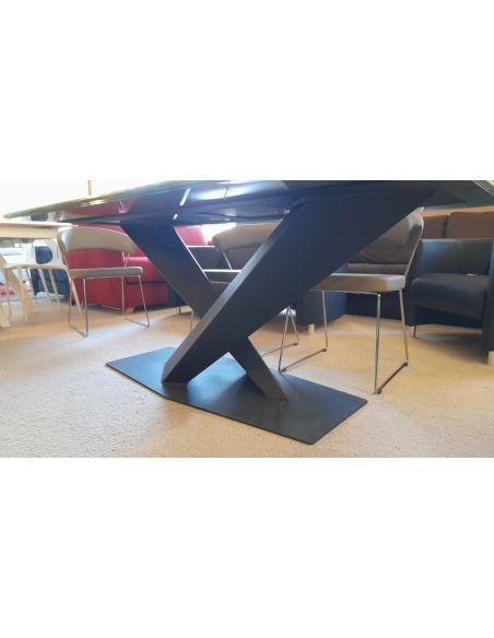 Piétement de table SEUL design en métal noir