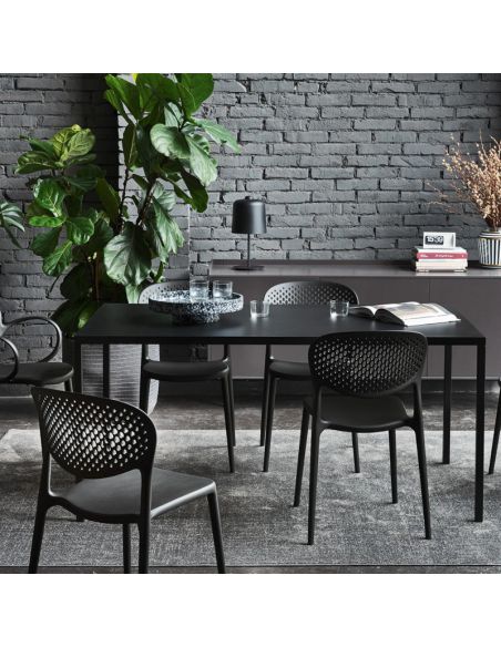 Chaise en polypropylène avec dossier perforé ABBY CB2193