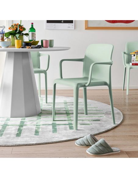 Chaise monocoque en polypropylène avec accoudoirs BAYO CB2119