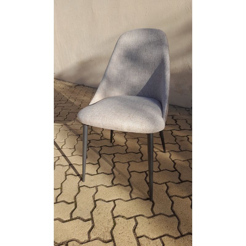 Déstockage Chaise ALIZÉE, pieds ronds métal époxy, assise et dossier tissu Flavia