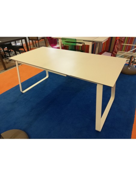 Déstockage Table extensible MIKA PURE DESIGNS KUYDISEN